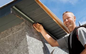 soffit installation Daisy Green